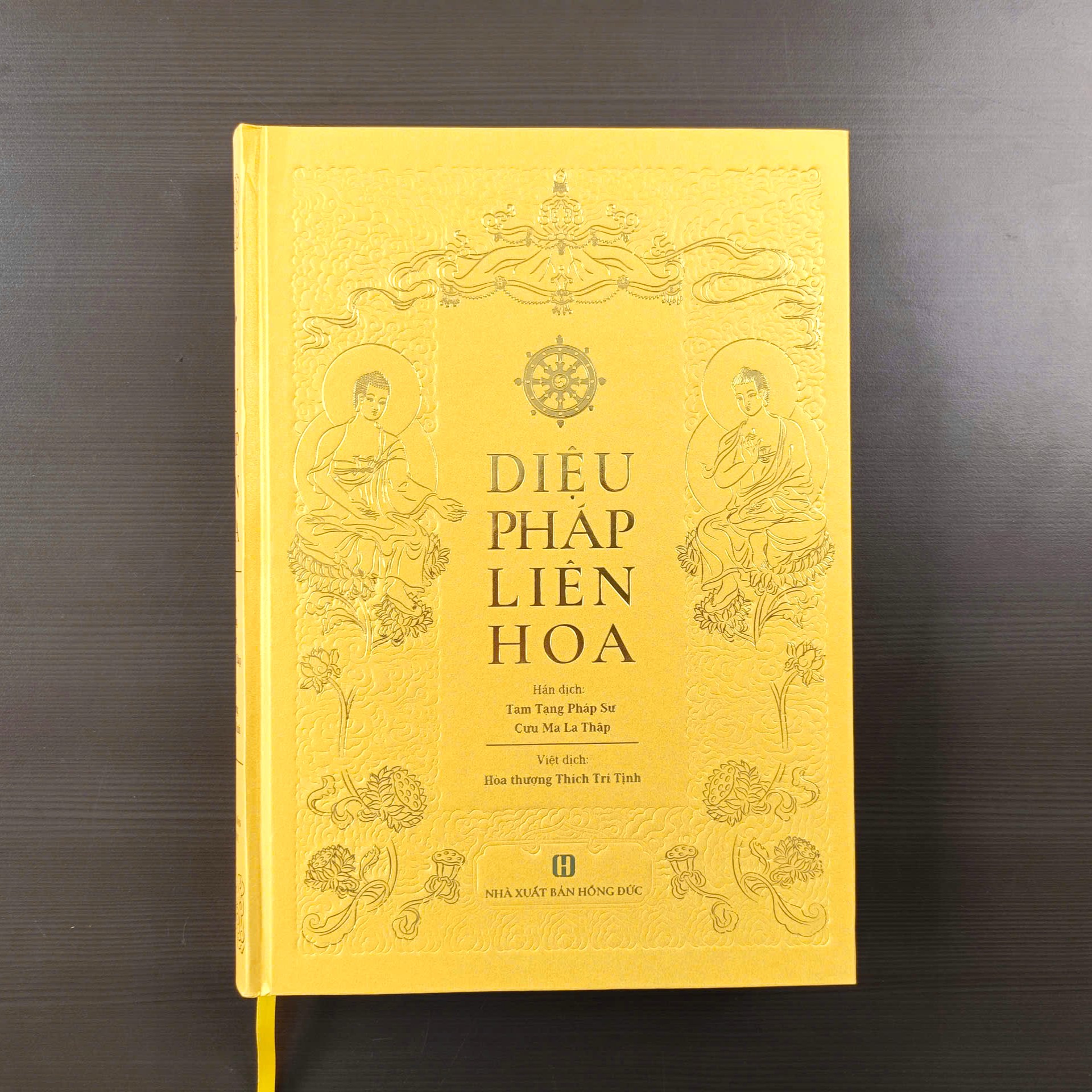 Kinh Diệu Pháp Liên Hoa (Bìa vàng)